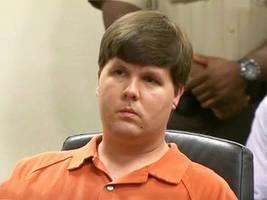 Justin Ross Harris Allegedly Sexted Underage Girls While His Baby Son Sat Dying In Hot Car (Video)